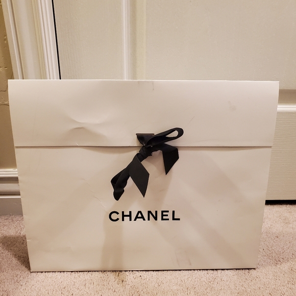 CHANEL Handbags - Authentic Chanel gift bag pouch